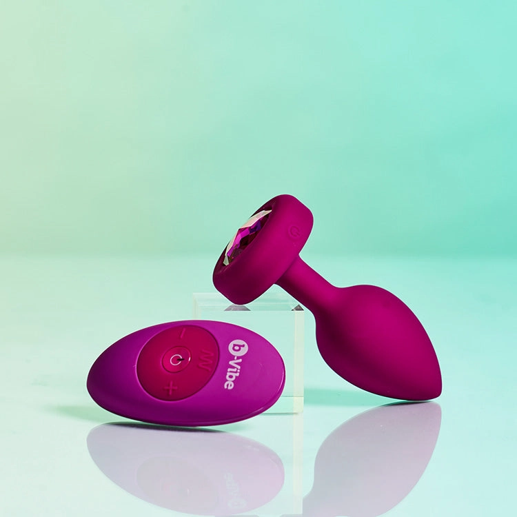 b-Vibe Vibrating Jewel Plug