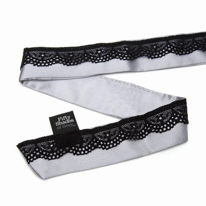 Fifty Shades of Grey - Play Nice Satin & Lace Collar & Nipple Clamps (Grey)