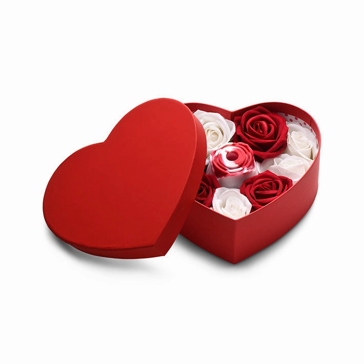 The Rose Lover's Gift Box